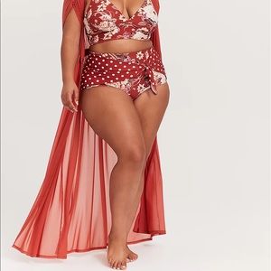 NWT-Torrid Dusty Rose Floral Polka Dot Swim Bikini and Cover-Up-3pc Set-Size 1